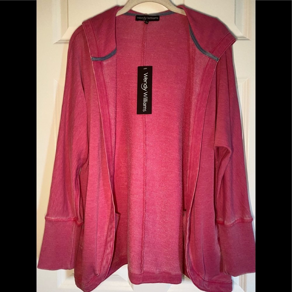 NWT Wendy Williams distressed pink open hooded sweatshirt.